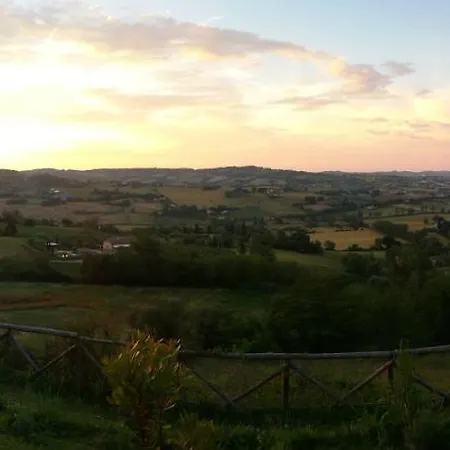 Nella Casa Delle Prugne Gæstehus Osimo